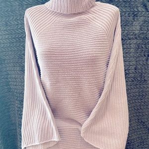💜 Chicos Lilac Cable Knit Sweater 💜
